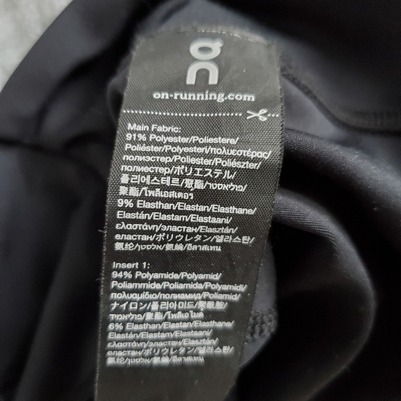 ON Running Black Tights Long Size Small - Picture 10 of 13